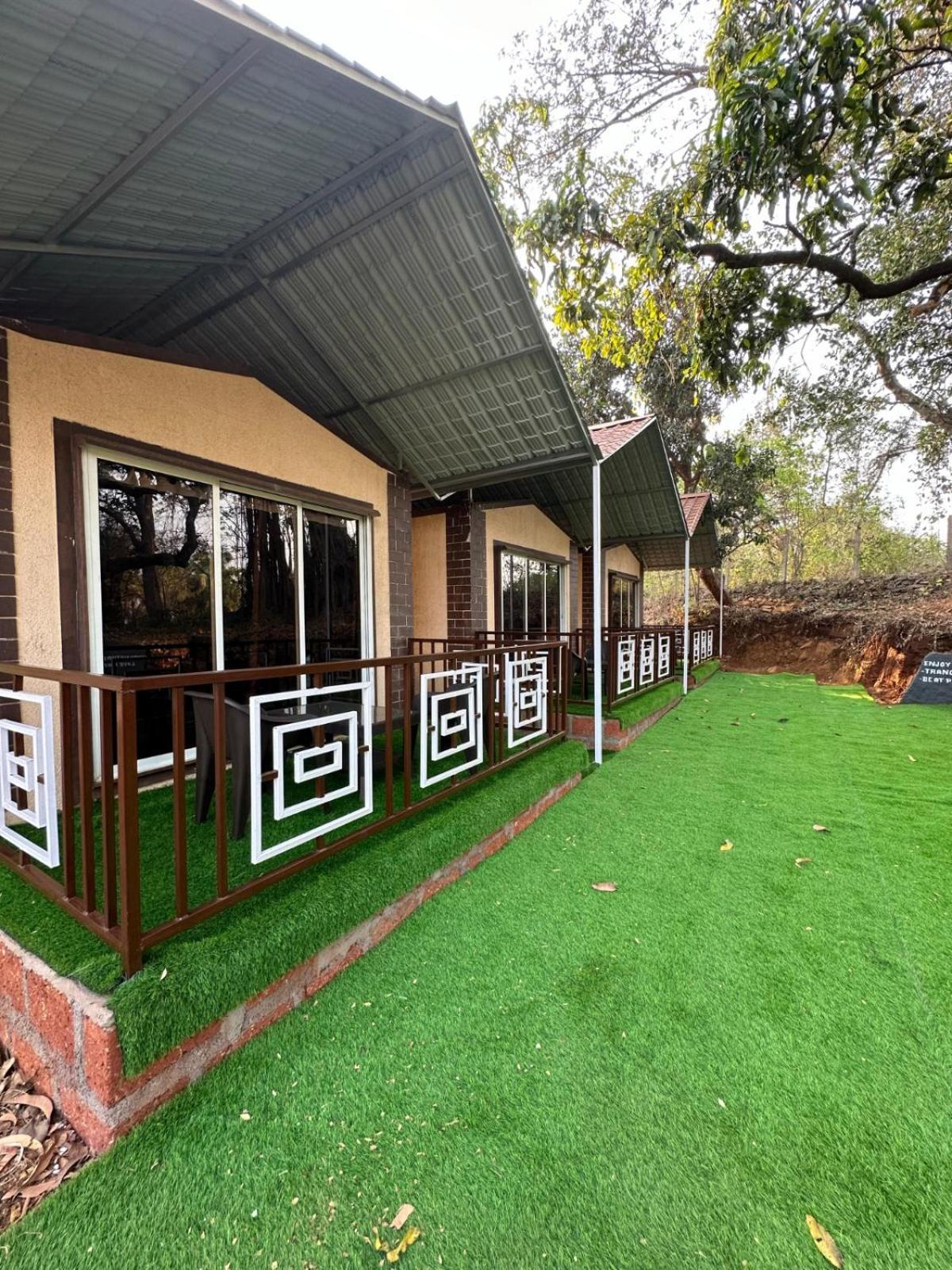 Spring Nature Stay Kashid Екстер'єр фото